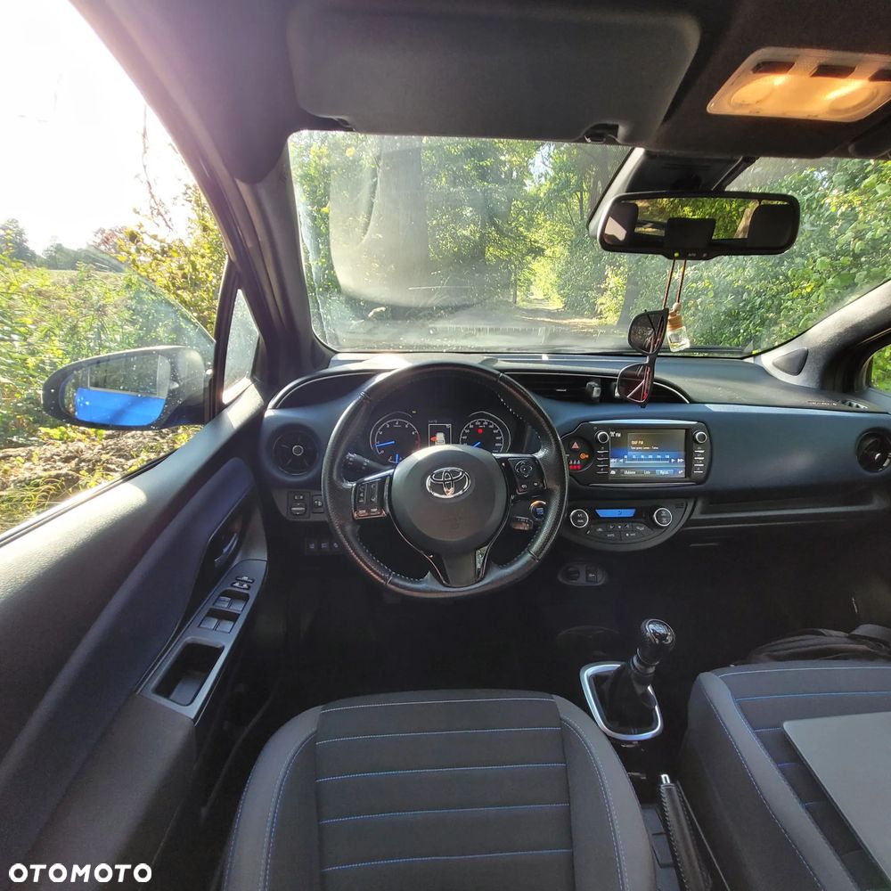 Toyota Yaris 1.5 Life - 6