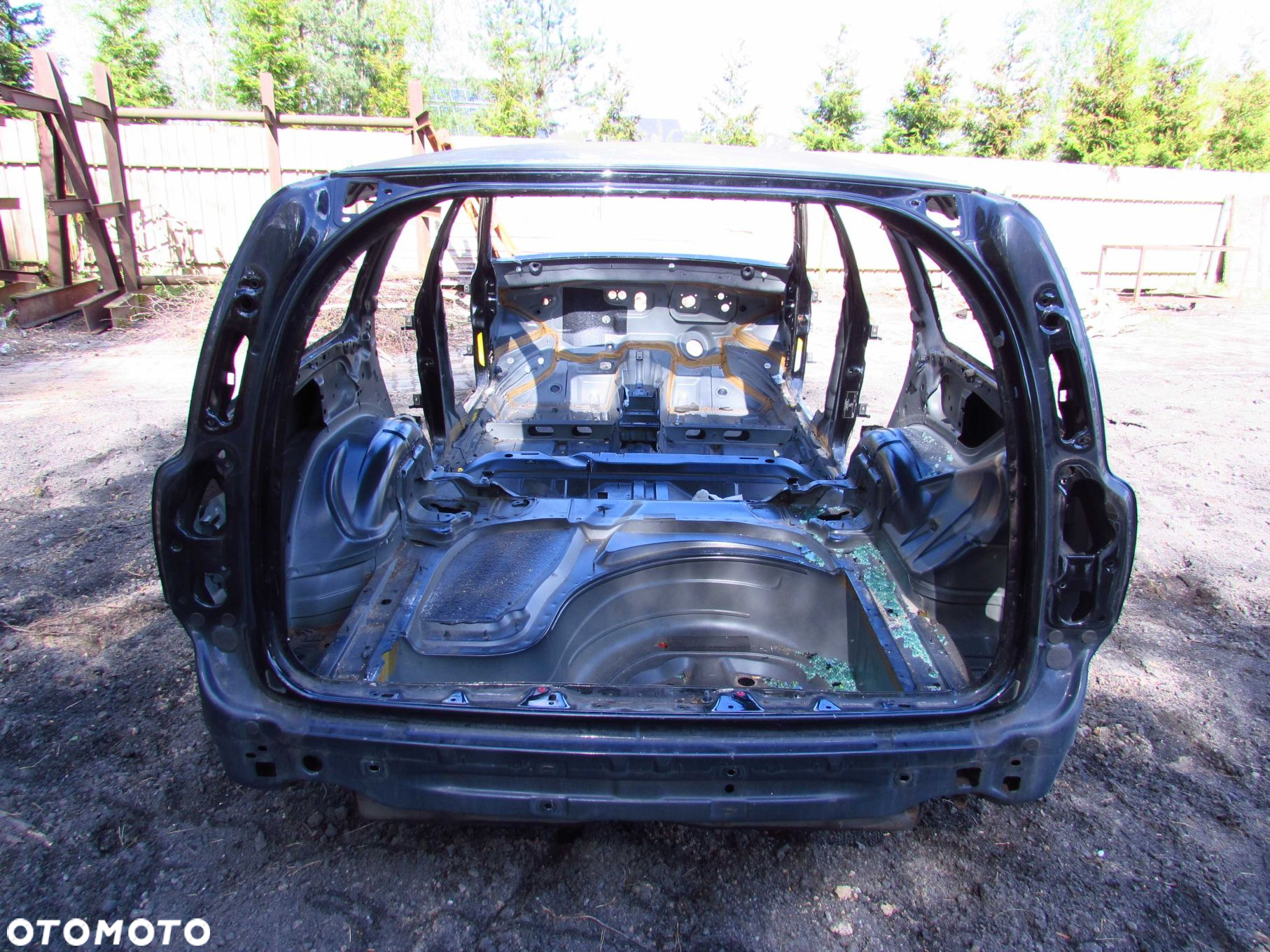VOLVO V70 II XC70 99-09 CWIARTKA BLOTNIK POSZYCIE TYL PRAWA 452-26 - 7