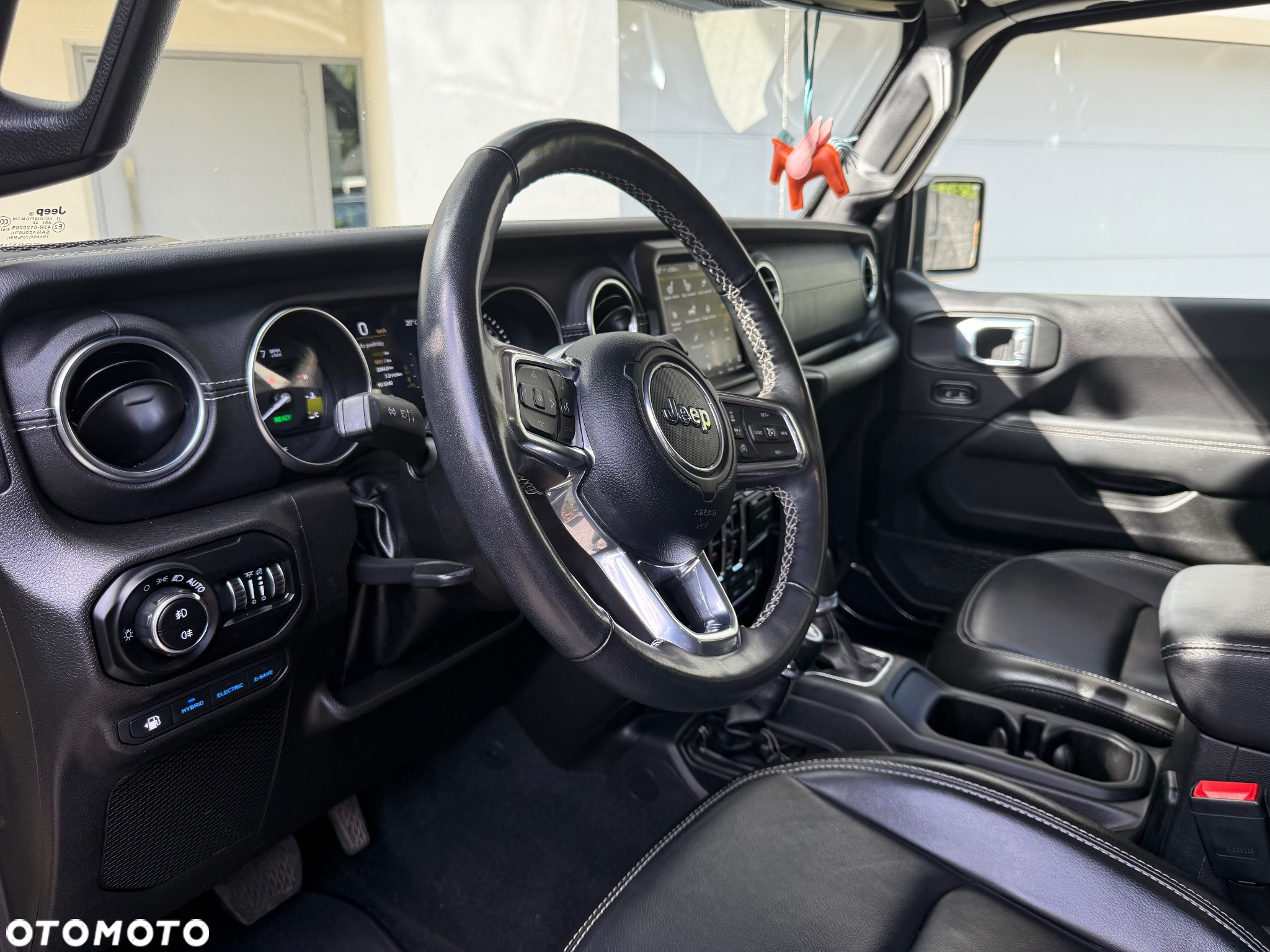 Jeep Wrangler - 22