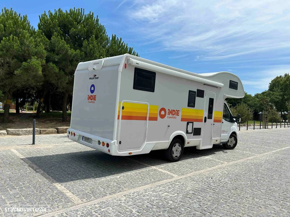 Ford Transit Roller Team Kronos 284M | Ford Transit 2.0 TDCi 165 CV Automática | 5 Lugares - 2