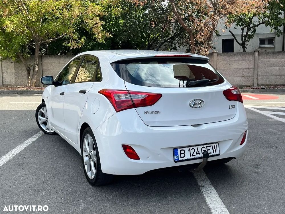 Hyundai i30 1.4 CRDi Trend - 3