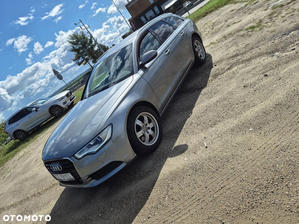 Audi A6 Avant - 11