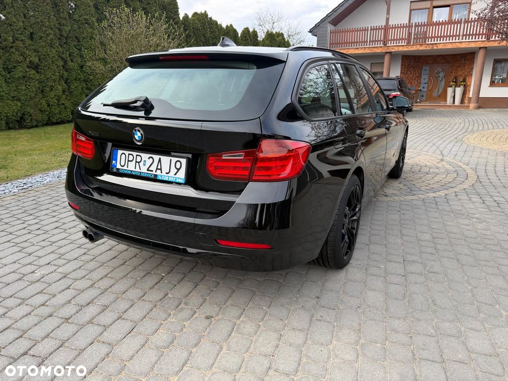 BMW Seria 3 328i xDrive Sport-Aut Modern Line - 6