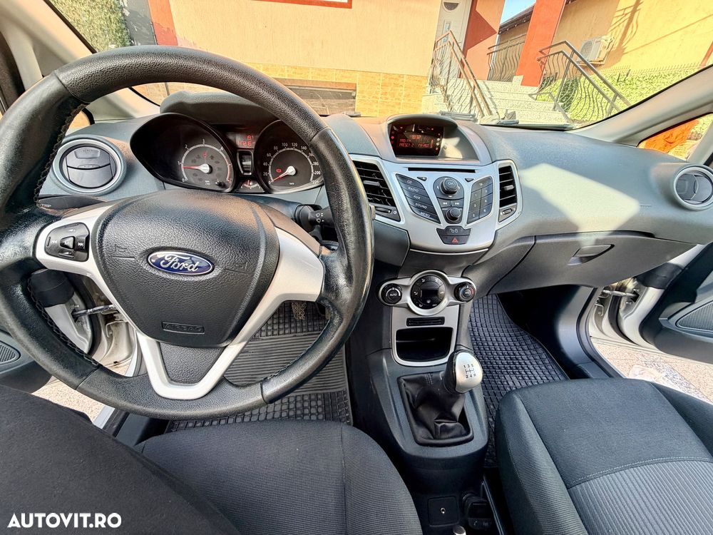 Ford Fiesta 1.4 TDCI Trend - 8