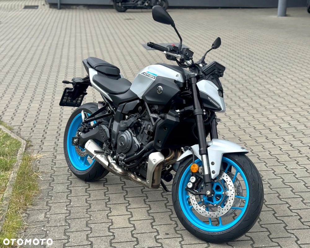 Yamaha MT - 3