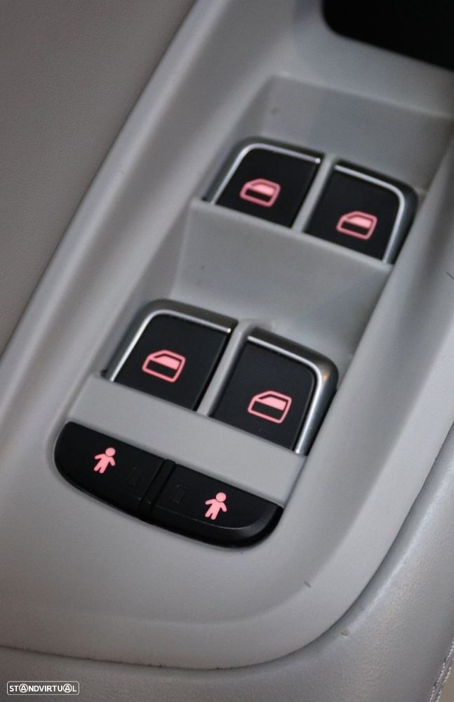 Audi A6 Avant 2.0 TDi S-line S tronic - 10