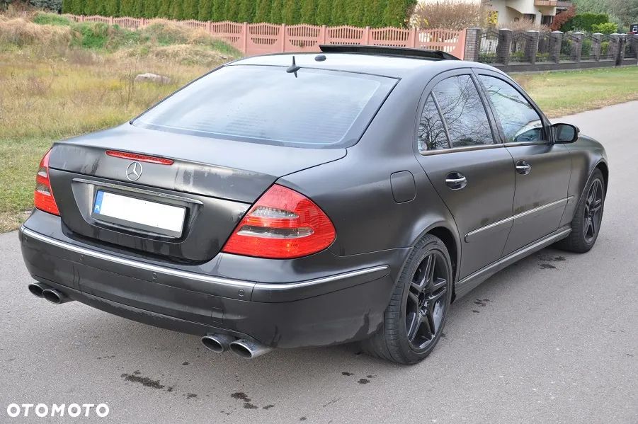 Mercedes-Benz Klasa E 55 AMG - 6