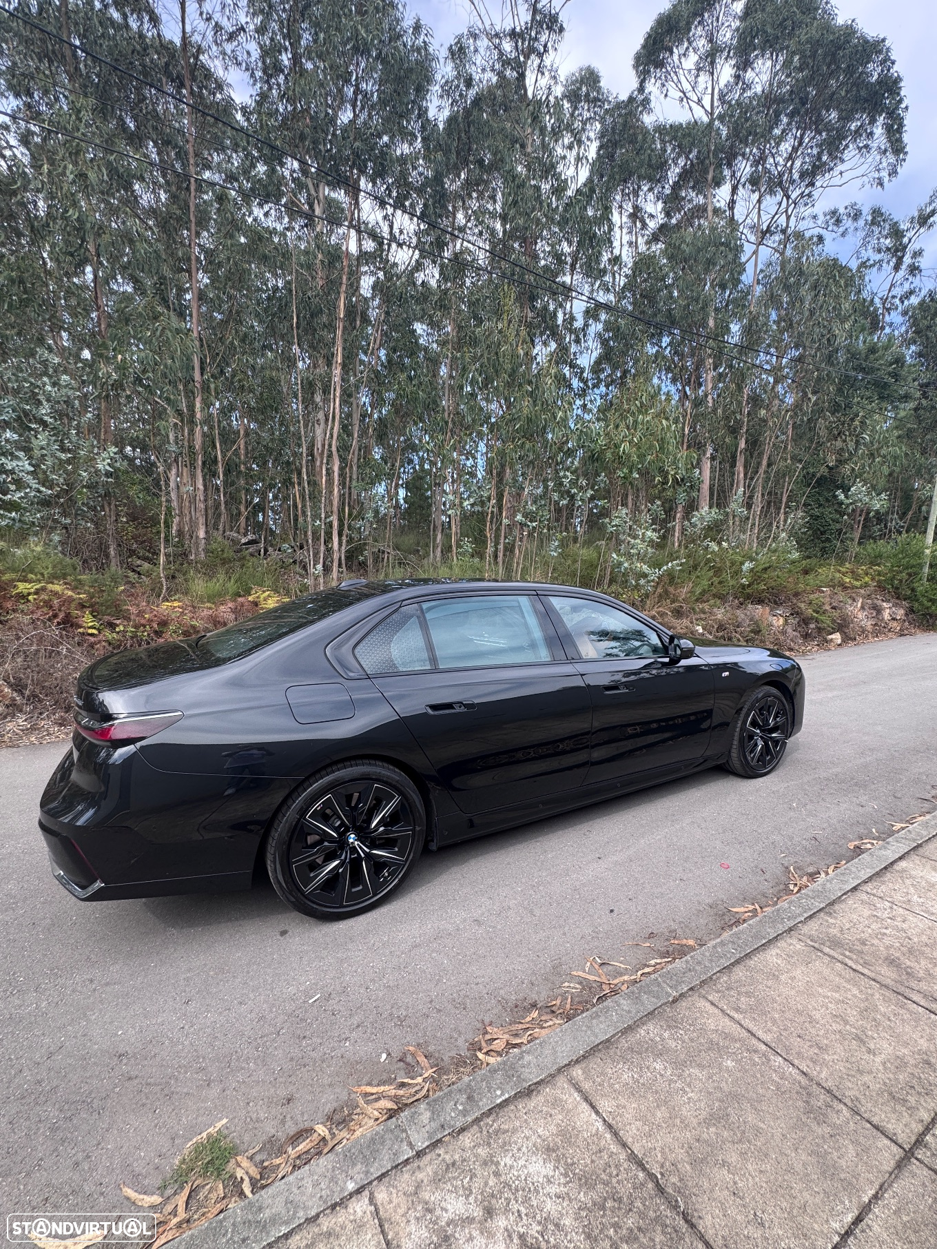 BMW i7 xDrive60 Pack Desportivo M Pro - 5