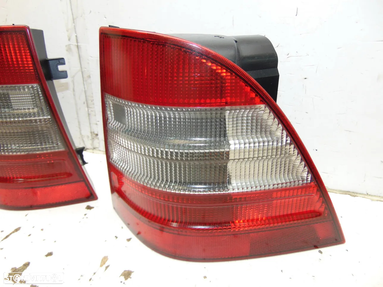 Mercedes Jipe ML W163 farolins - 3