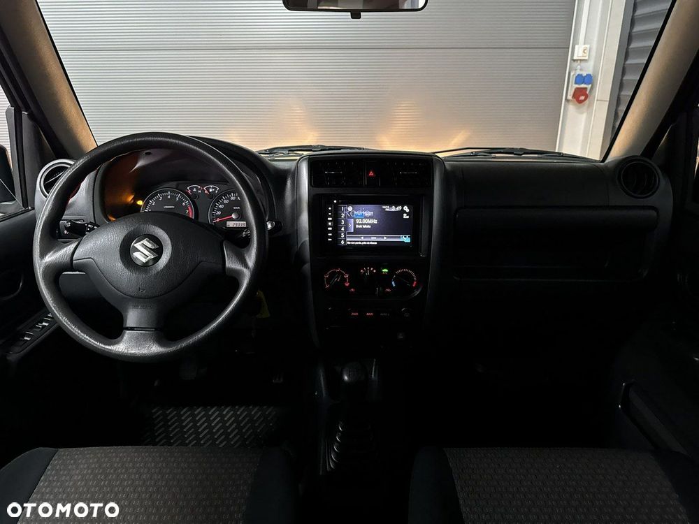 Suzuki Jimny - 11