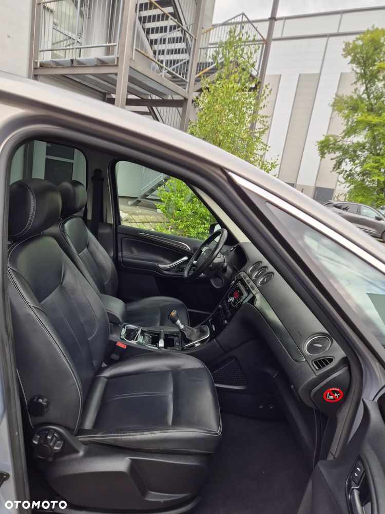 Ford S-Max 2.0 TDCi DPF Titanium - 10