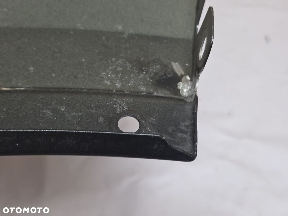 Błotnik prawy przód + listwa Audi Q7 4M0 - 12