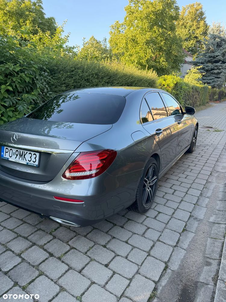 Mercedes-Benz Klasa E 220 d 4-Matic AMG - 6