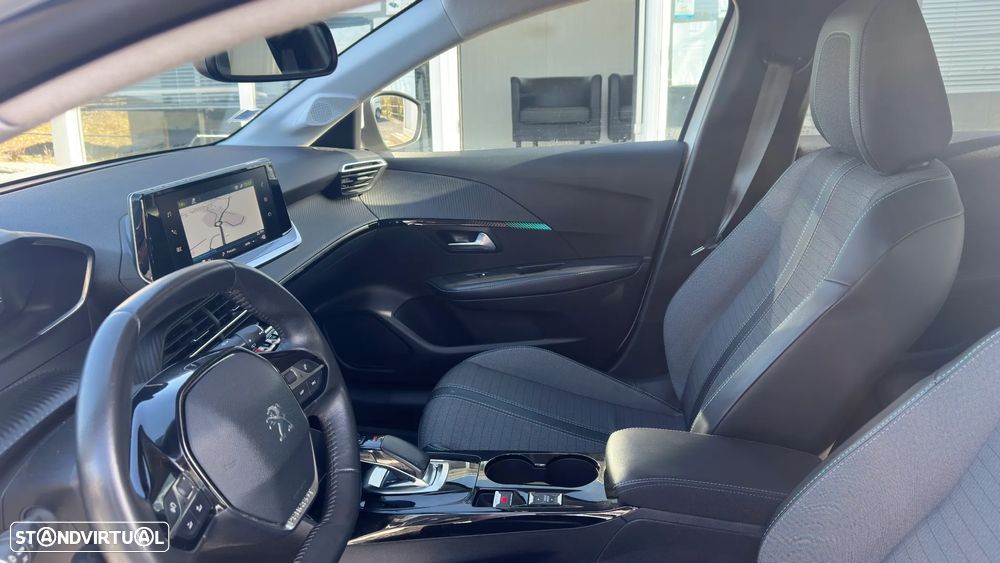 Peugeot e-208 50 kWh Allure Pack - 22