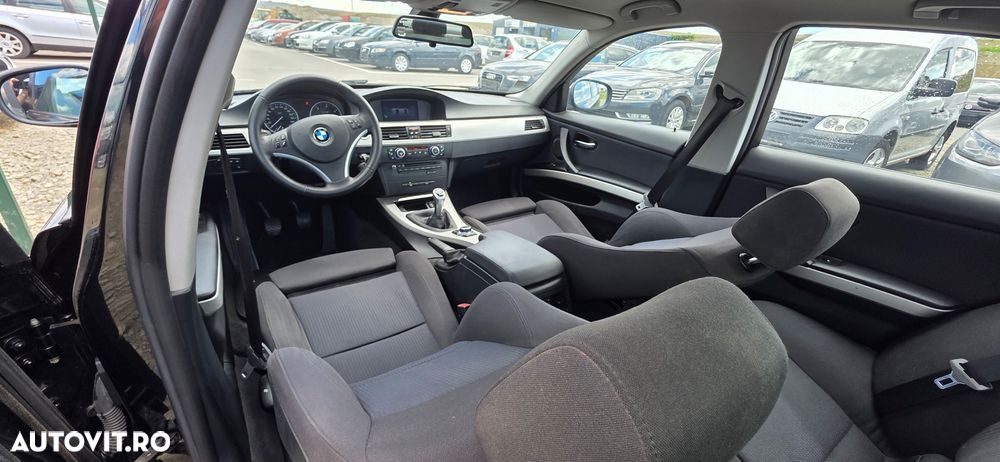 BMW Seria 3 320d - 20