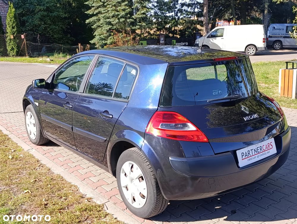 Renault Megane 1.6 Avantage - 3