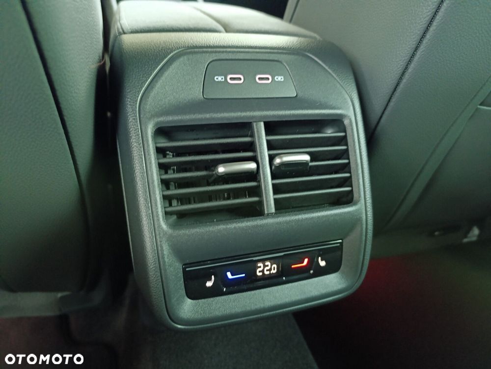 Skoda Superb 2.0 TSI Sportline DSG - 9