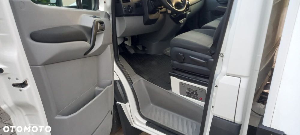 Volkswagen Crafter - 4