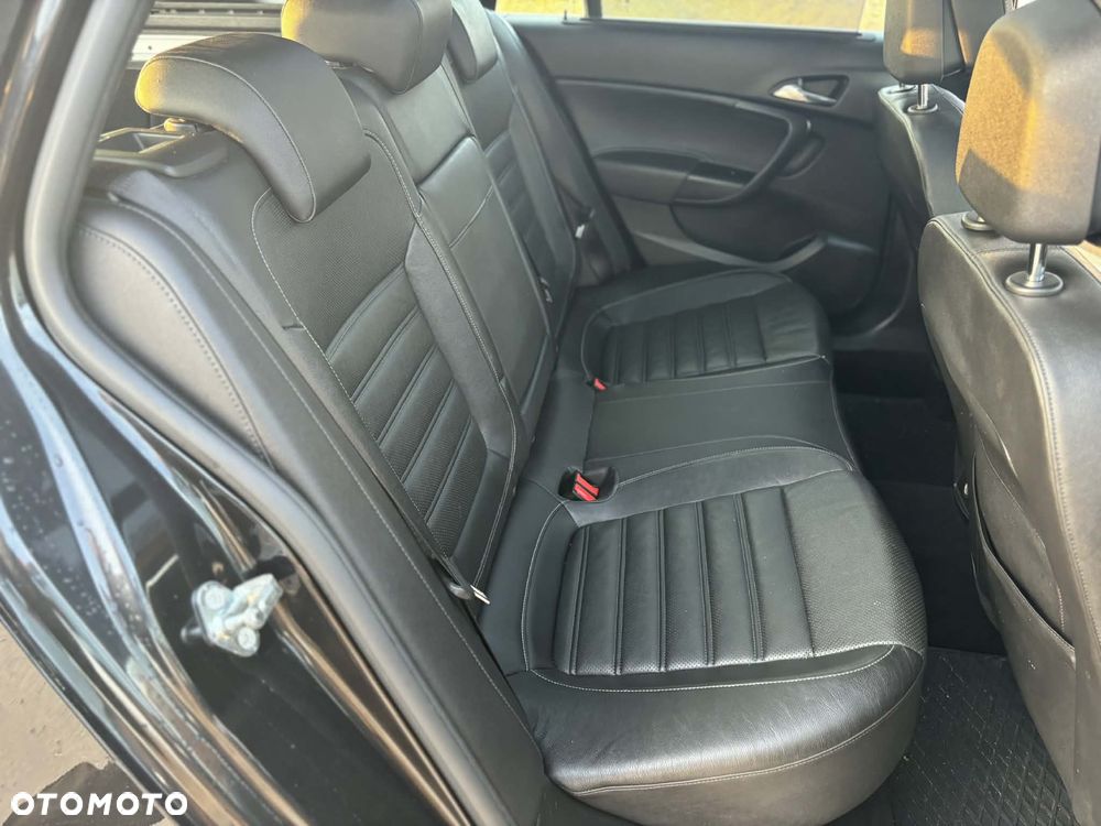 Opel Insignia - 26