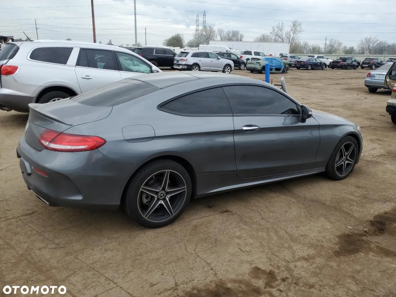 Mercedes-Benz Klasa C 300 9G-TRONIC - 4