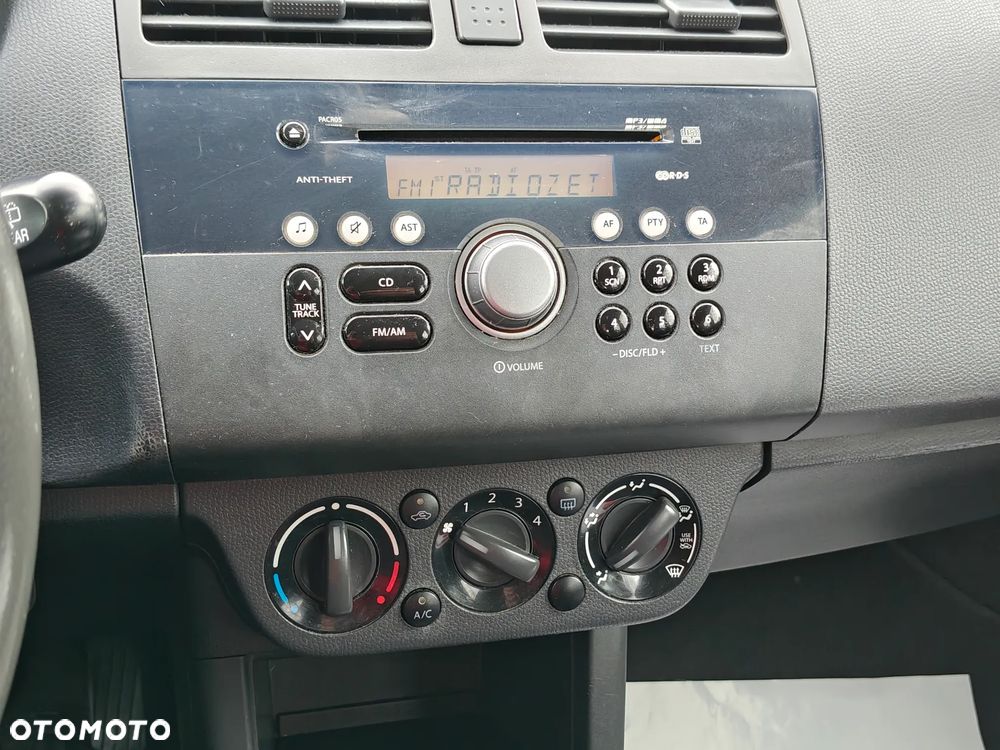 Suzuki Swift 1.3 GLX / Comfort - 23