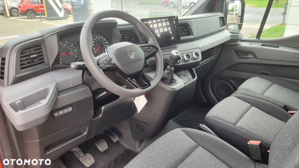Renault Nowy Master - 10