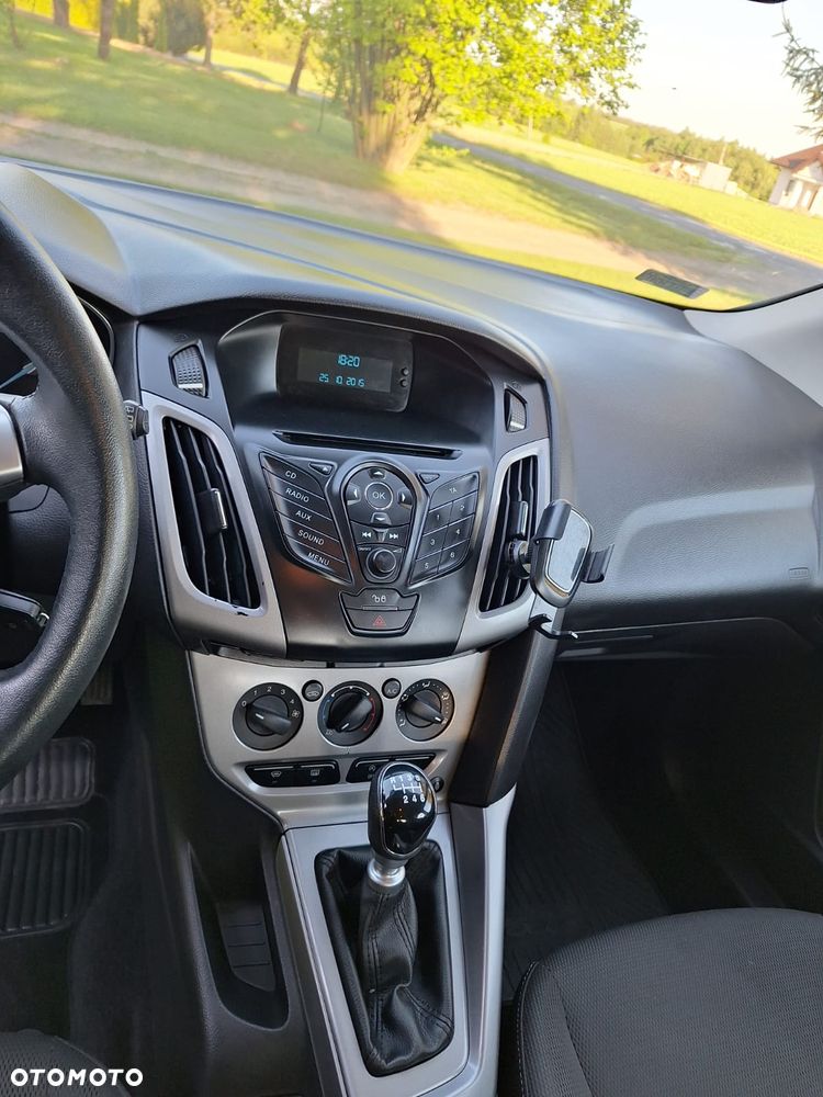 Ford Focus 1.0 EcoBoost Edition - 6