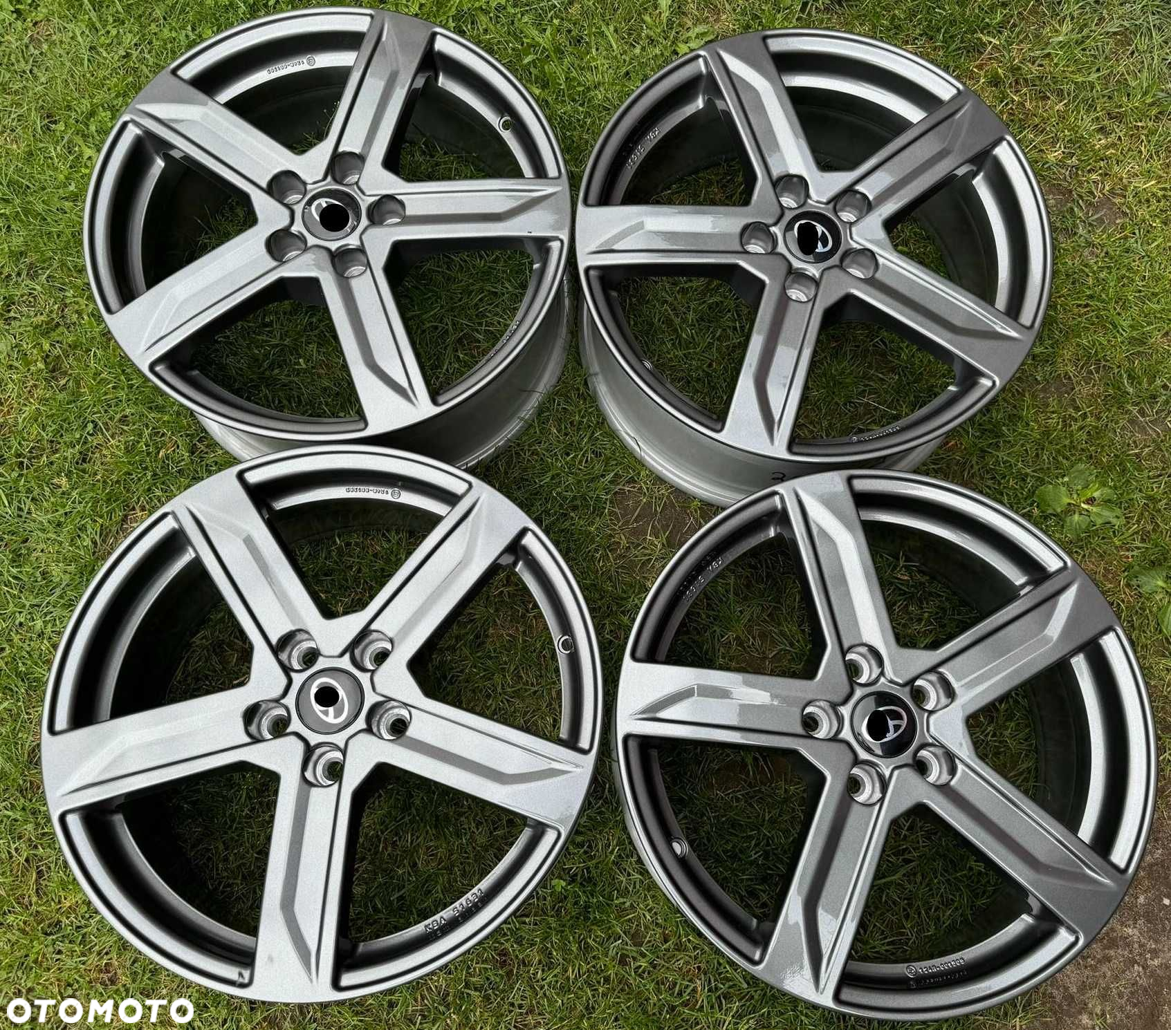 Alufelgi 5x114,3 r18 TOYOTA NOWE! Avensis Corolla Rav4 Auris CH-R 9# - 5