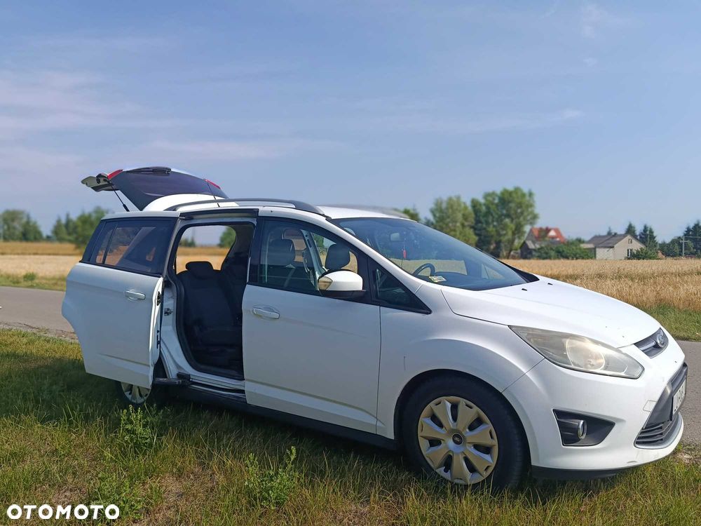 Ford Grand C-MAX - 7
