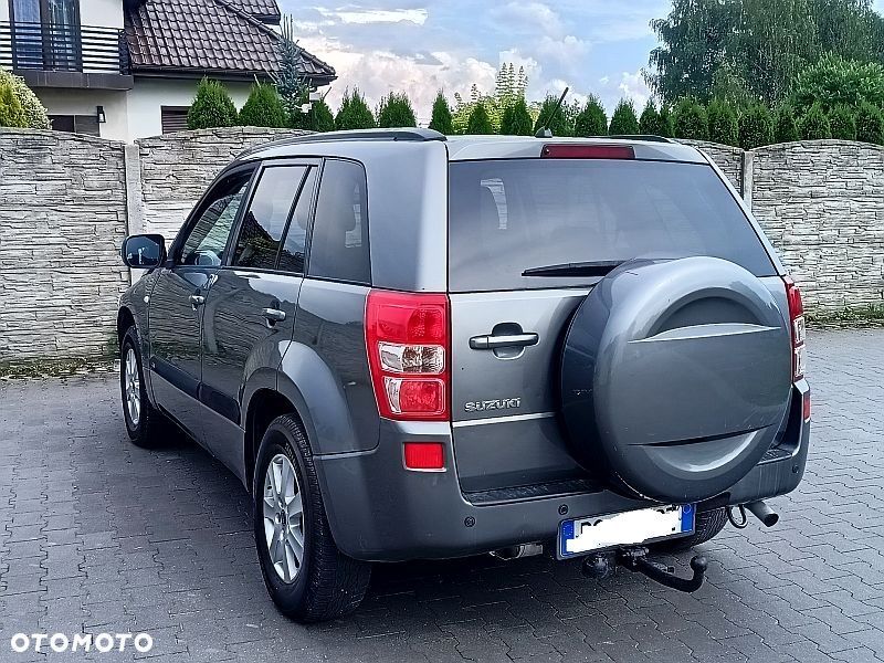 Suzuki Grand Vitara 2.0 TD - 14