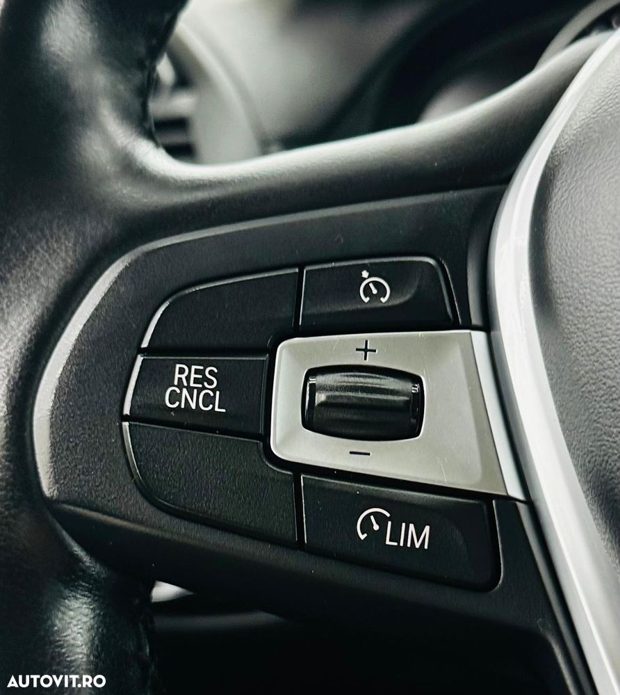 BMW X3 xDrive20i Aut. Luxury Line - 30