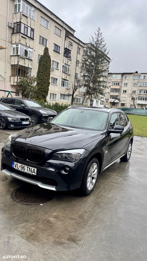 BMW X1 sDrive18d Aut. Sport Line - 1