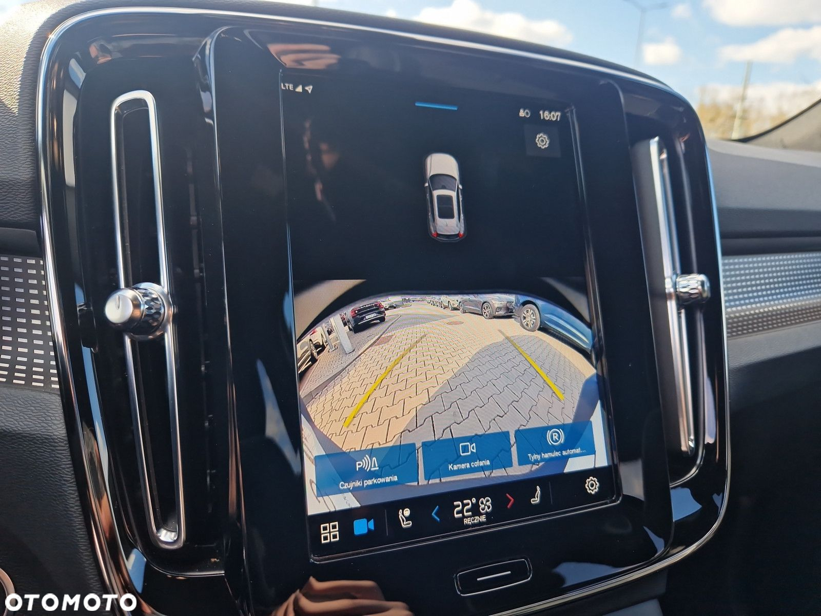Volvo XC 40 - 22