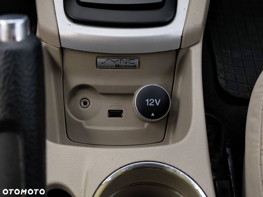 Ford Fiesta - 12