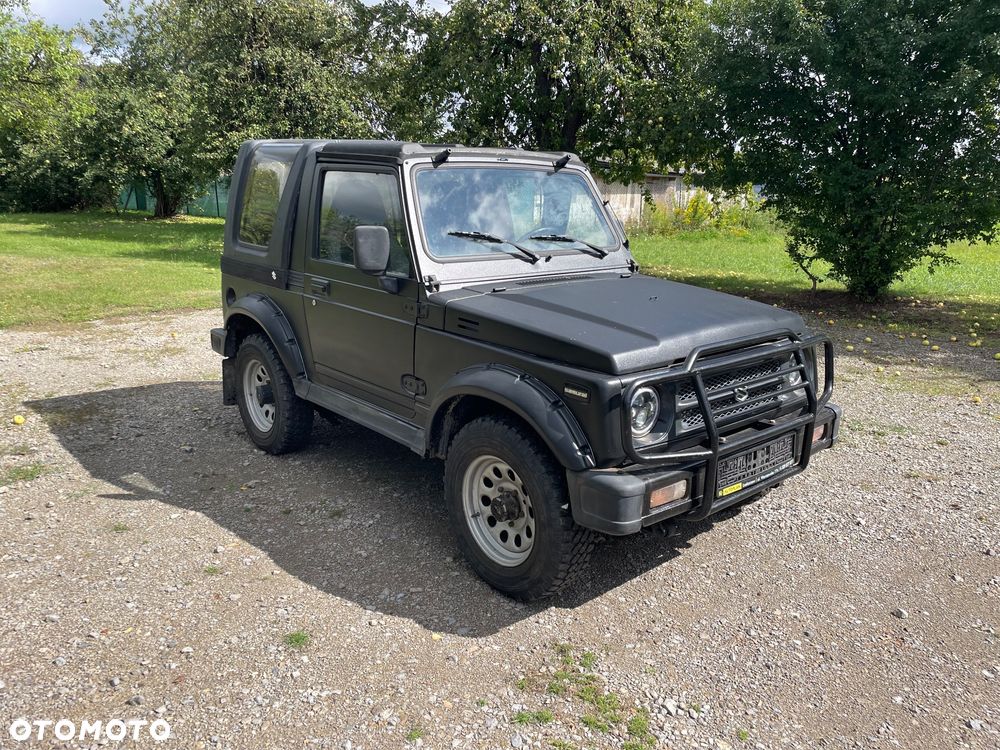 Suzuki Samurai - 3