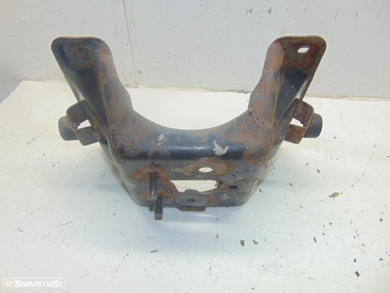 Jipe suporte pneu suplente - 5
