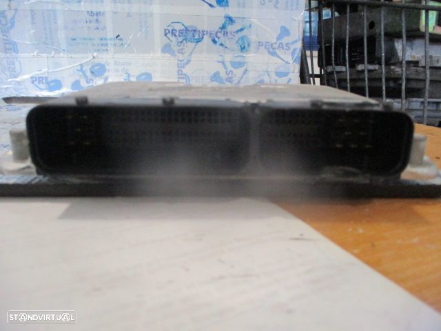 Centralina 0281013081 038906019NR SKODA FABIA 2 2007 1.4I 85CV 5P AMARELO BOSCH - 3