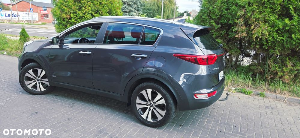 Kia Sportage 2,0 CRDI AWD Spirit - 7