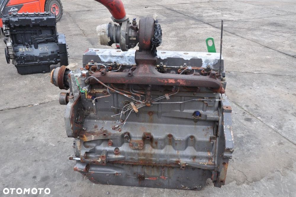 SILNIK JOHN DEERE NR 6068HRT70 RENAULT ARES 836 - 1
