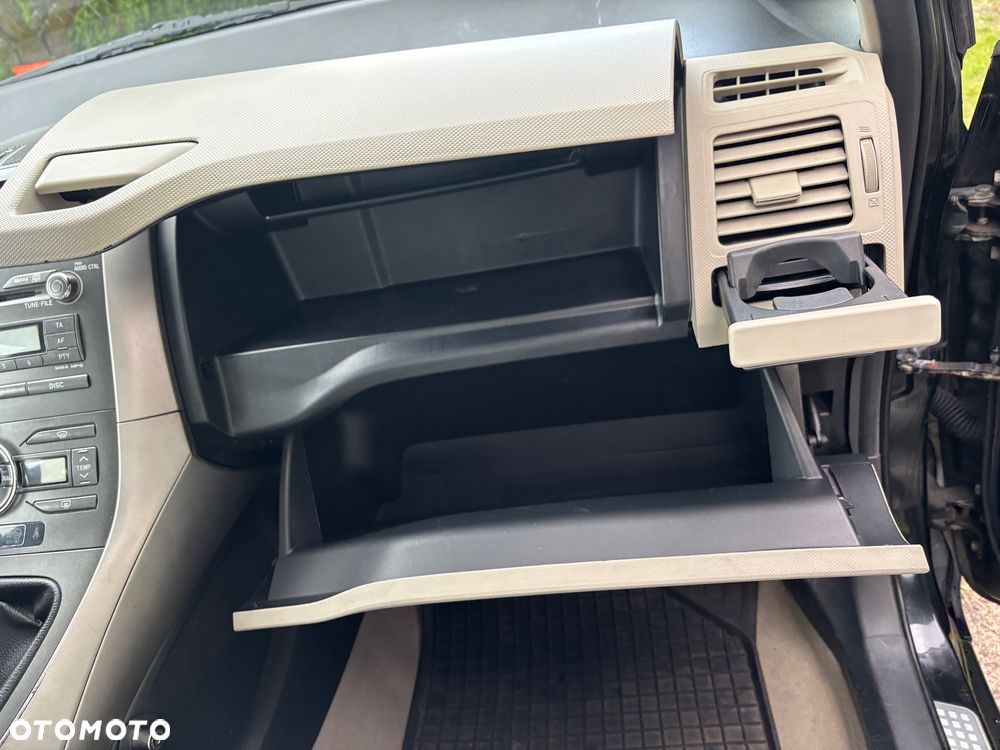 Toyota Auris - 34