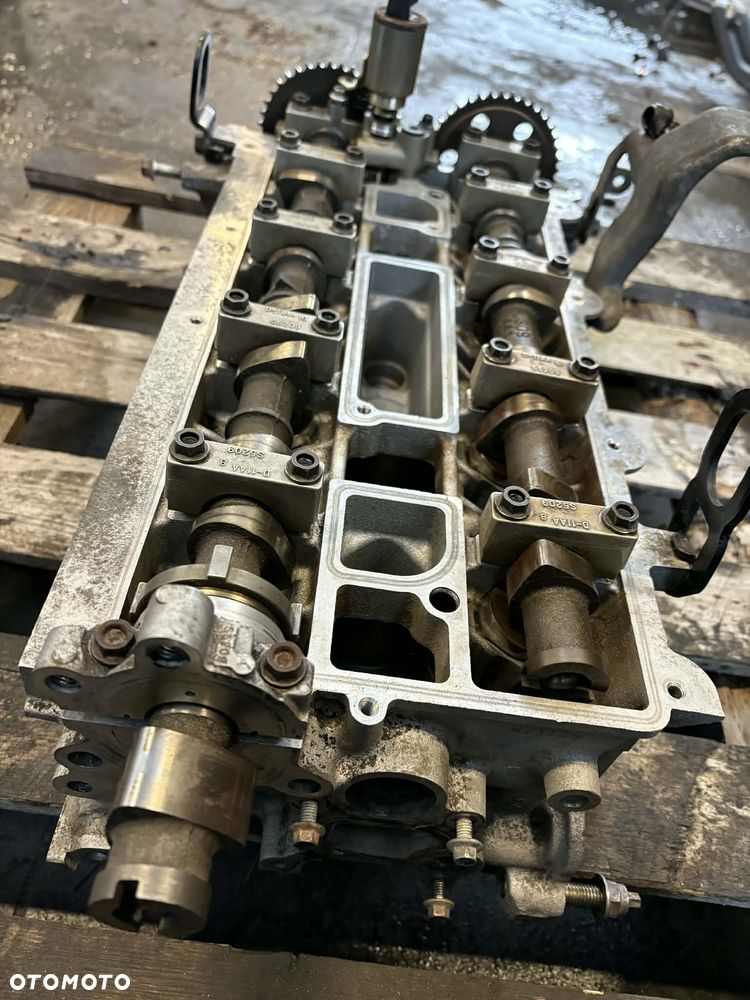 Głowica silnika mazda CX-7 2,3 benzyna - 4