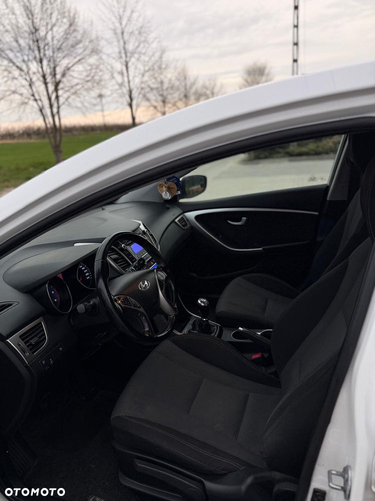 Hyundai i30 1.4 CRDi Intro Edition - 7