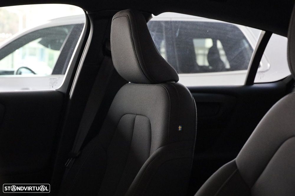 Volvo C40 Recharge Extended Range Plus - 10