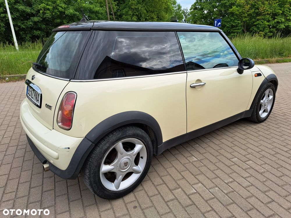 MINI ONE - 6