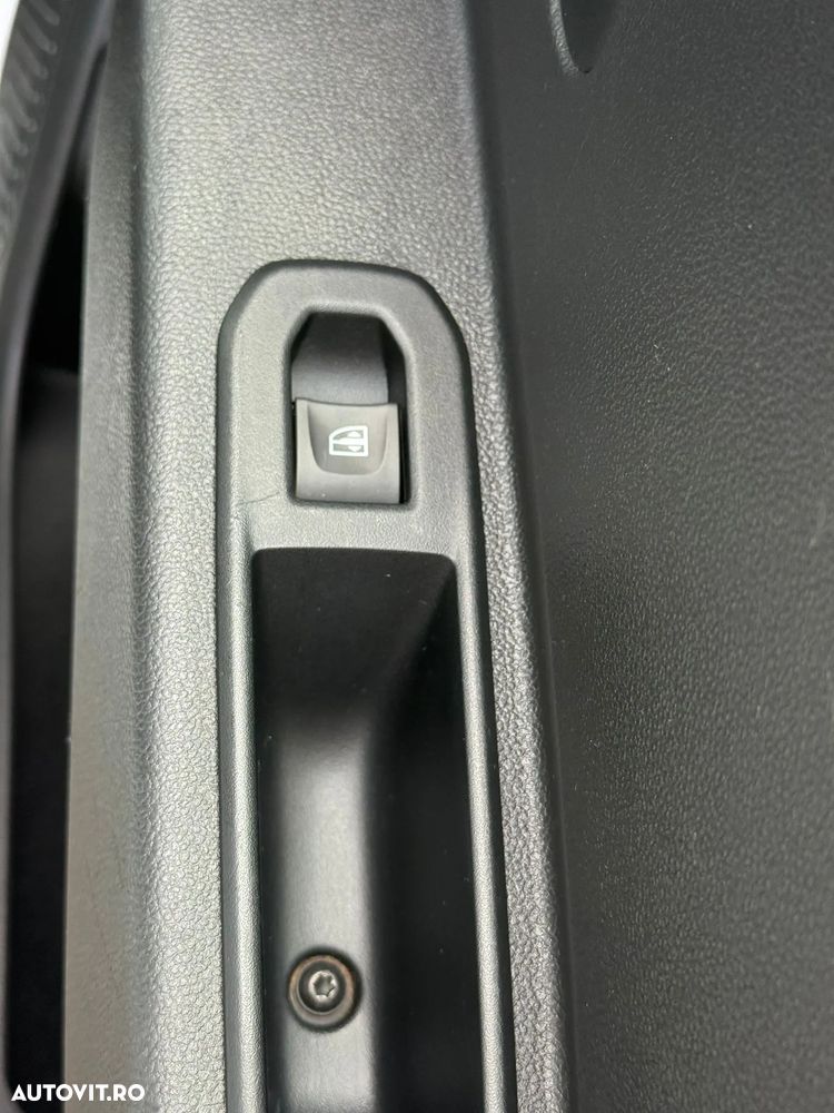 Dacia Duster Blue dCi 115 4WD Celebration - 31