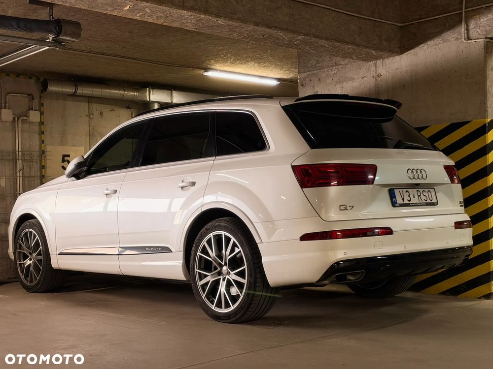 Audi Q7 3.0 TFSI Quattro Tiptr - 35