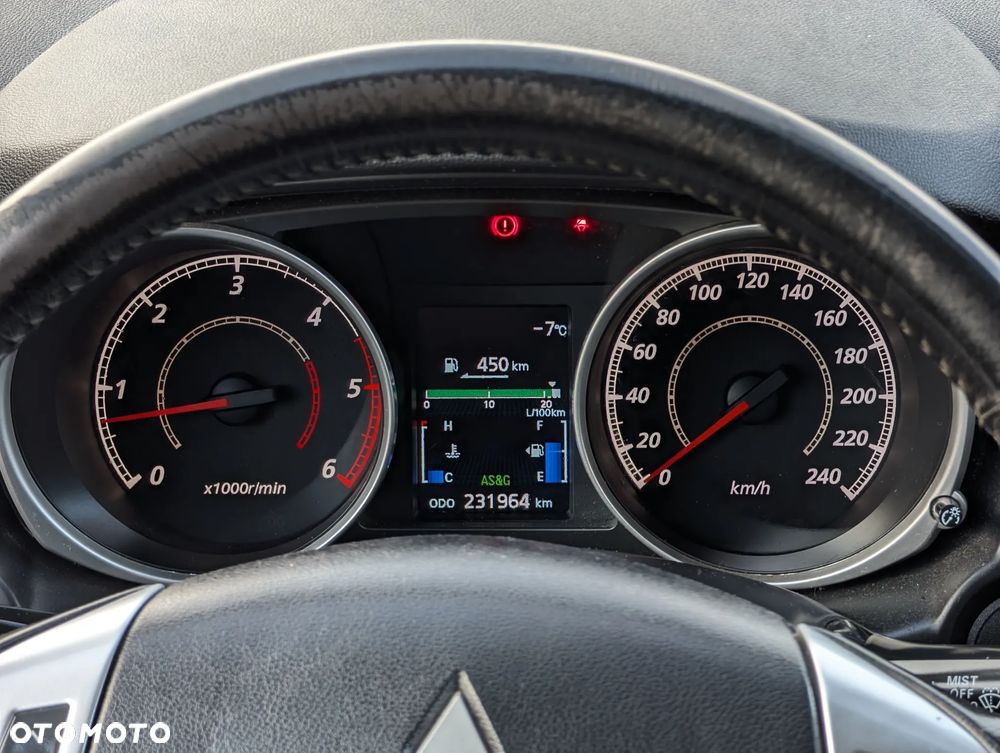 Mitsubishi ASX 1.8 DI-D 2WD Instyle - 31