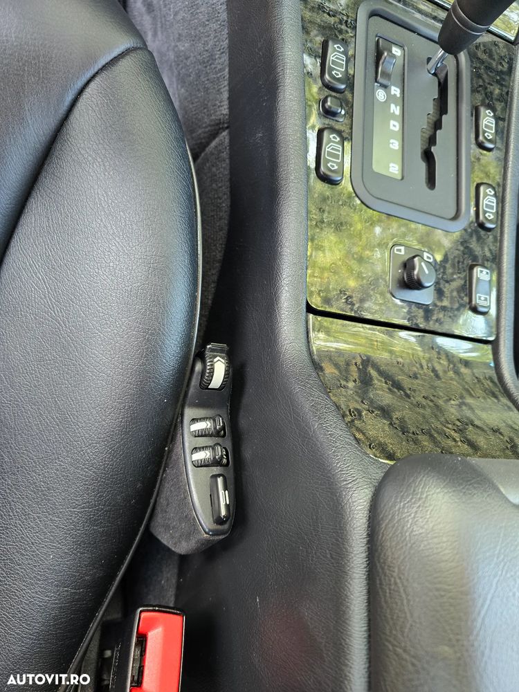 Mercedes-Benz E - 22