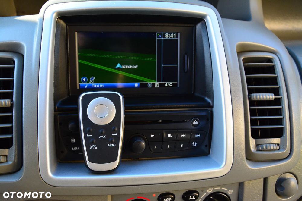 Renault Trafic FAP Grand Passenger Black Edition - 35