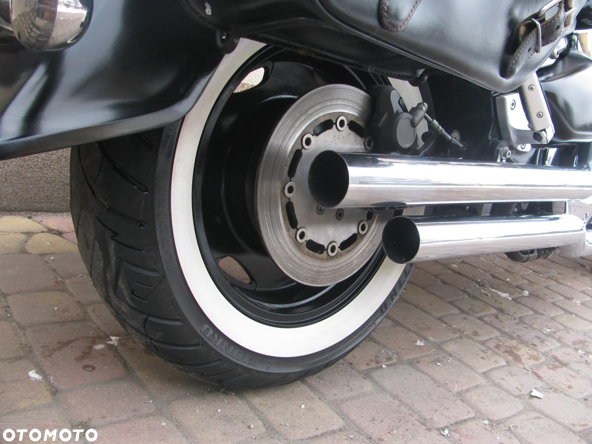 Suzuki Intruder - 6